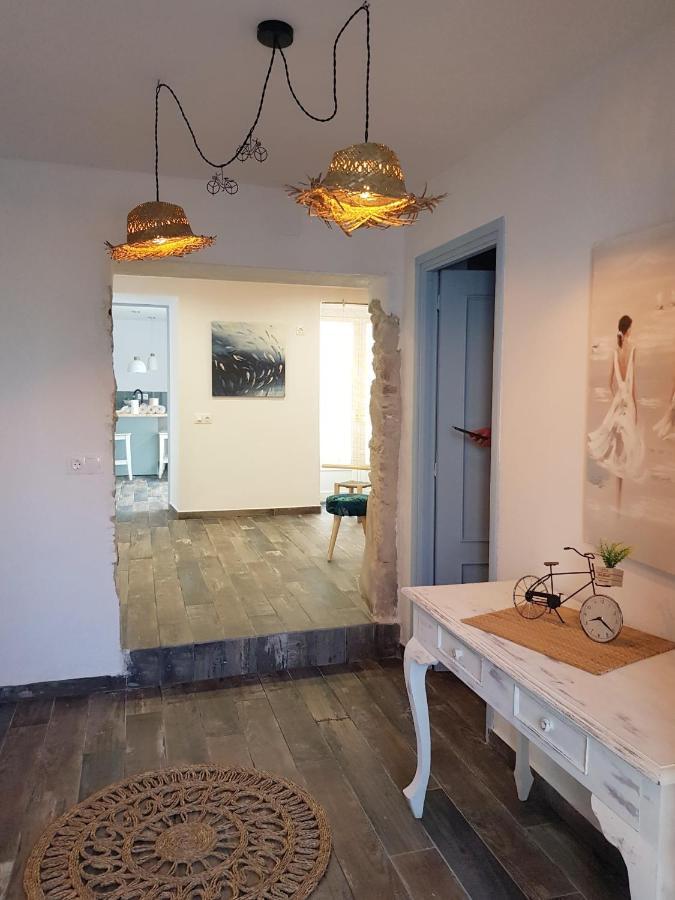 Ideal Parelles Aptm Amb Encant Estil Mediterrani I Tranquil A Llança Buitenkant foto